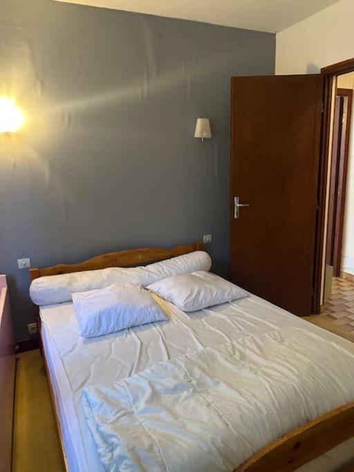 Vaste Villa Au Coeur De La Pinede Ле Мат Екстериор снимка