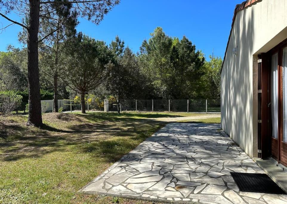 Vaste Villa Au Coeur De La Pinede Ле Мат Екстериор снимка